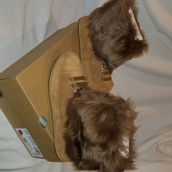 UGG Shoes - Ugg fur
